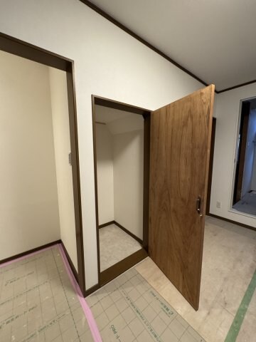 物件内観写真10　(大きなものも収納できそうです)