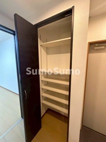 物件内観写真23　(こまごまとしたものを収納できそうですね)