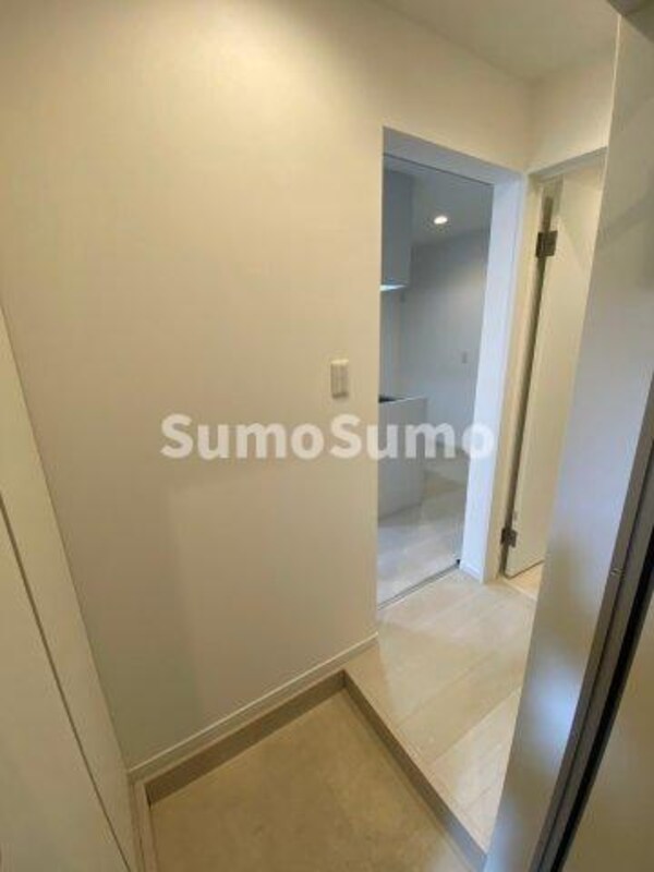 玄関(落ち着いた玄関です)