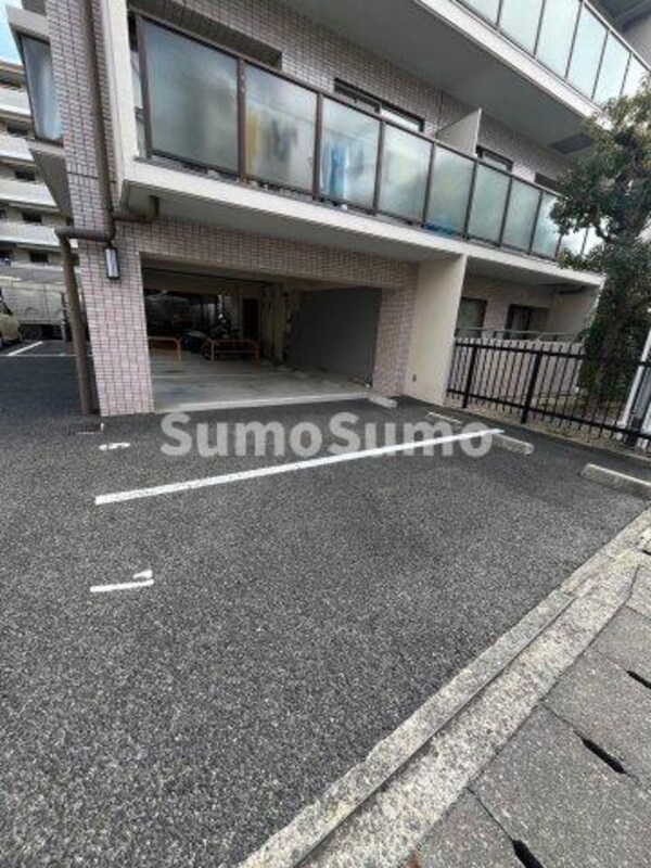 駐車場(駐車場があります)