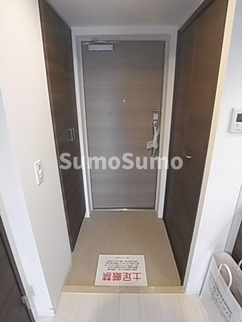 物件内観写真2　(玄関です)