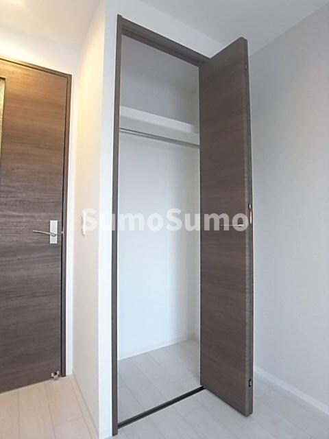 物件内観写真10　(小物を収納するのに便利です)