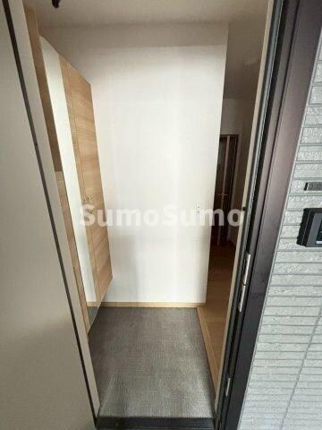 物件内観写真4　(きれいな玄関です)