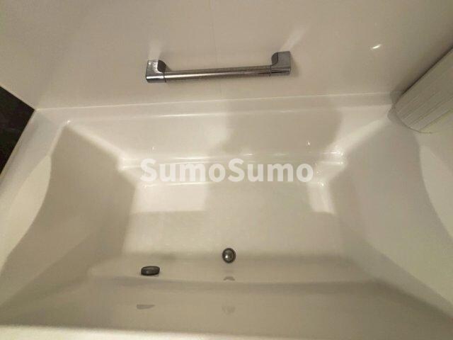 物件内観写真16　(落ち着いた空間のお風呂です)