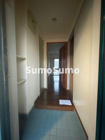 物件内観写真4　(シンプルで使いやすい玄関です)