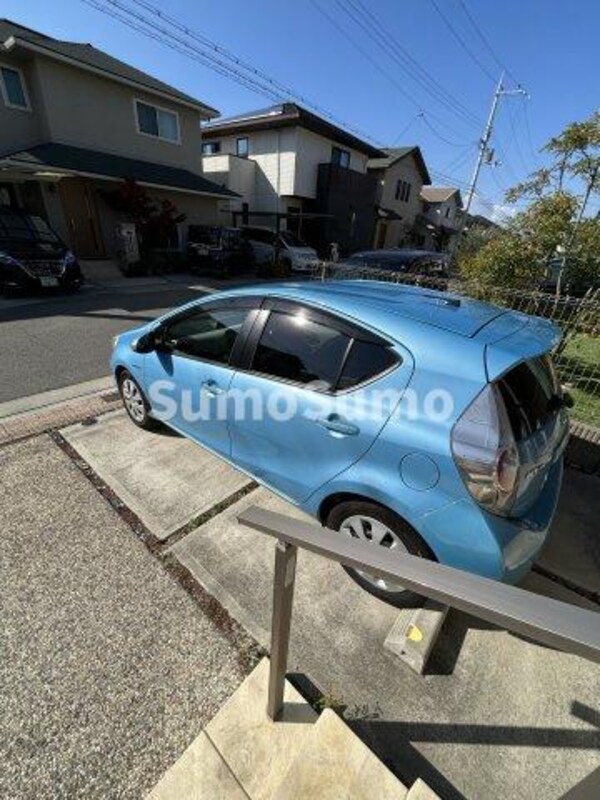 駐車場(駐車場があるので、車を買う予定の方も安心です)