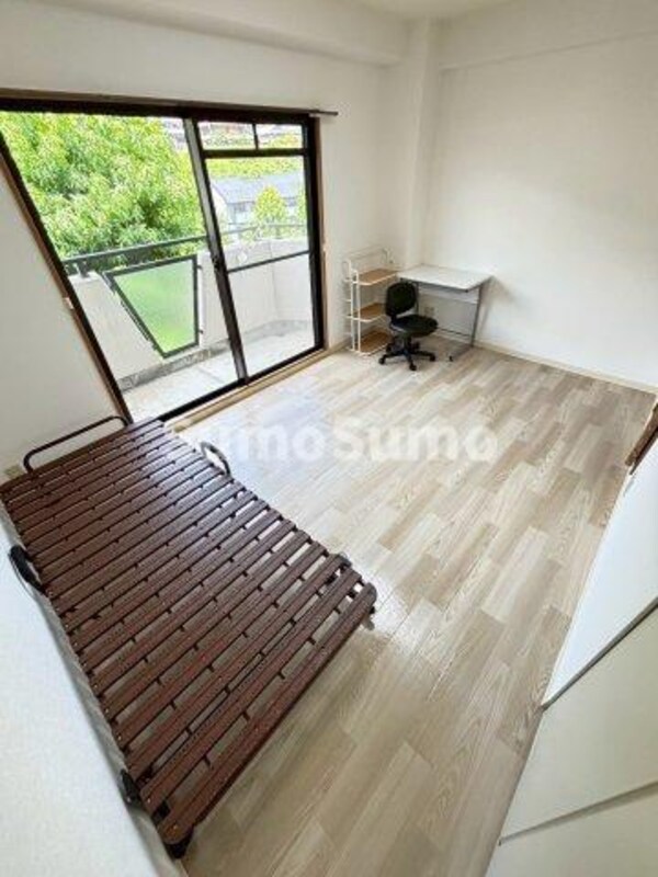 寝室(寝室にいかがでしょうか)