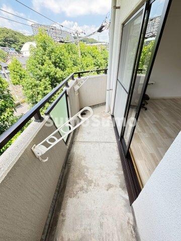 物件内観写真12　(陽当たり良好なバルコニーです)