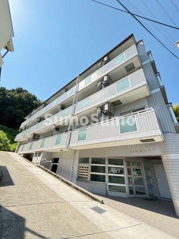 物件外観写真1　(建物外観を気になさる方へ、見た目の良い物件です)