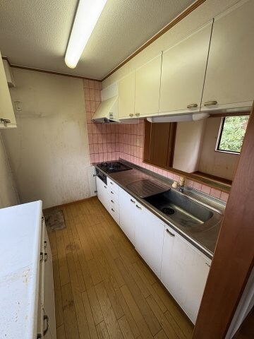 物件内観写真3　(キッチンでお料理をお楽しみください)