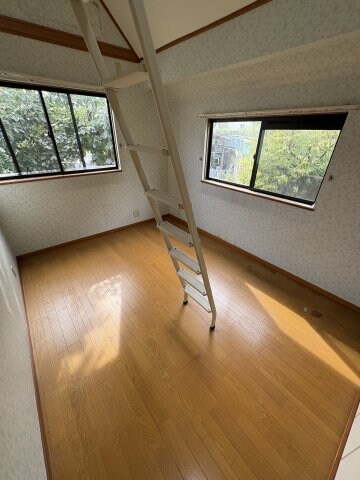 物件内観写真4　(寝室です)