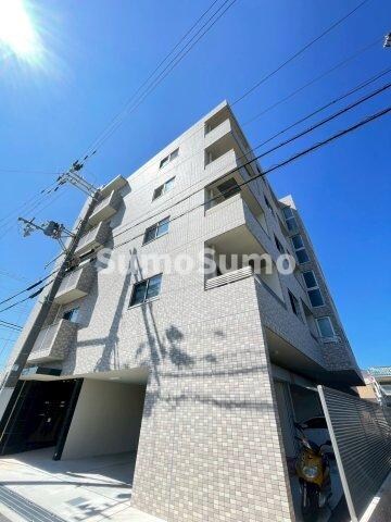 物件外観写真1　(物件の外観です)