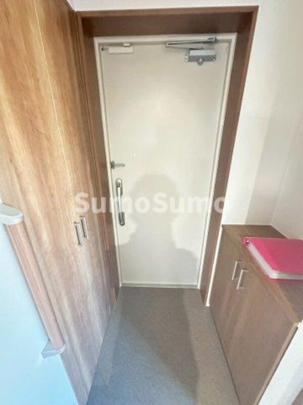 玄関(ゆったりとした玄関です)