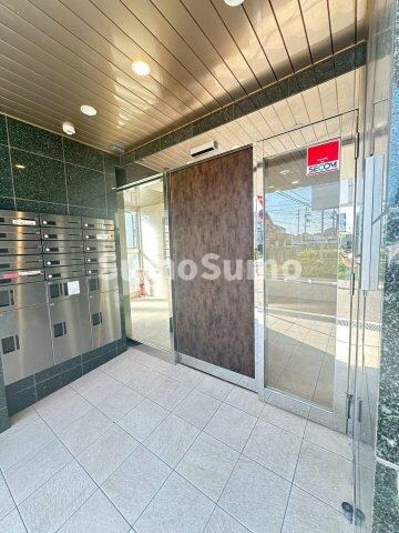 物件外観写真3　(毎日通るエントランスはこのようになっています)