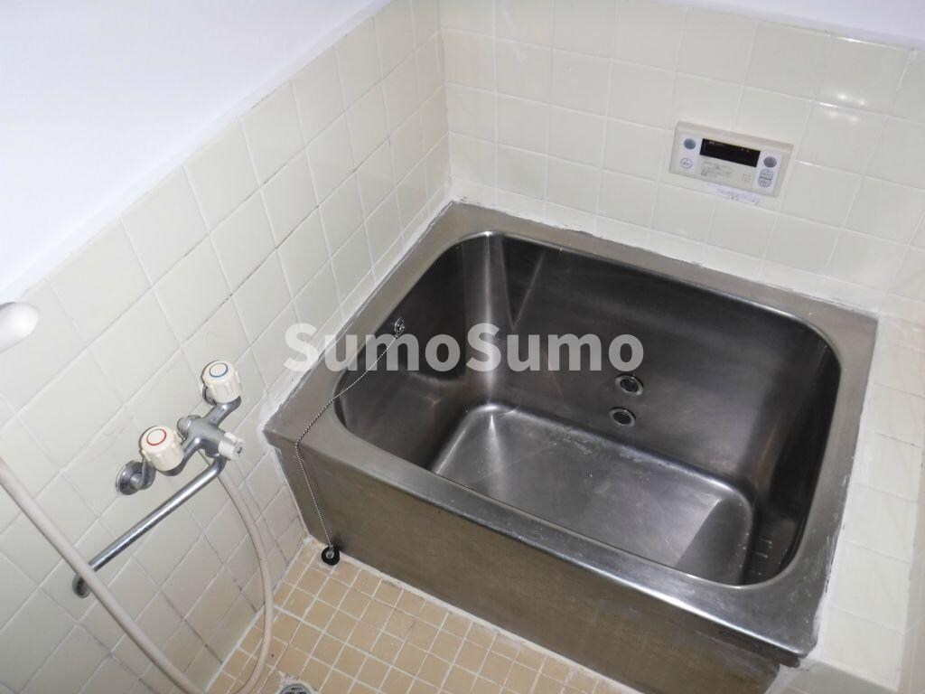 物件内観写真5　(コンパクトで使いやすいお風呂です)