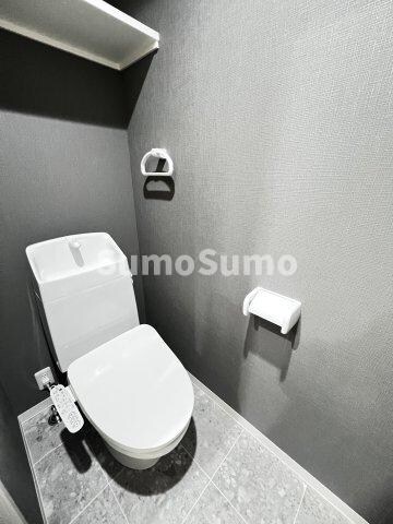 物件内観写真12　(コンパクトで使いやすいトイレです)