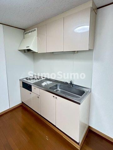 物件内観写真4　(使いやすいキッチンです)