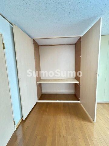 物件内観写真16　(おしゃれなリビングです)