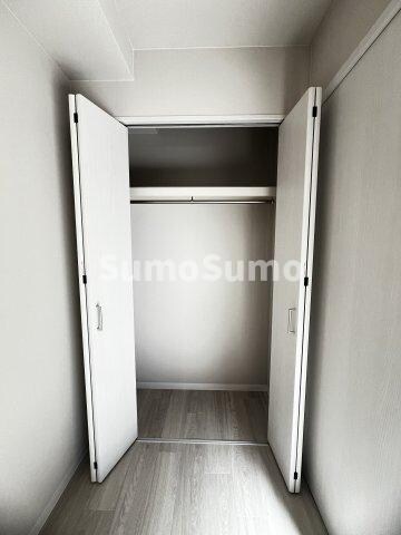 物件内観写真8　(収納スペース豊富です)