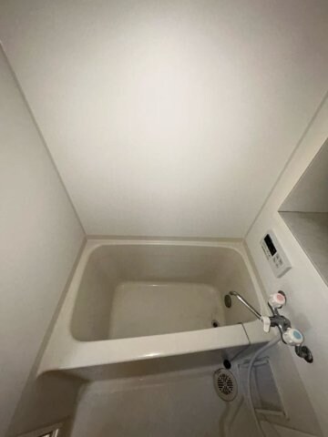 物件内観写真19　(ゆったり過ごせるお風呂です)