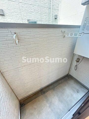 物件内観写真12　(バルコニーがあります)