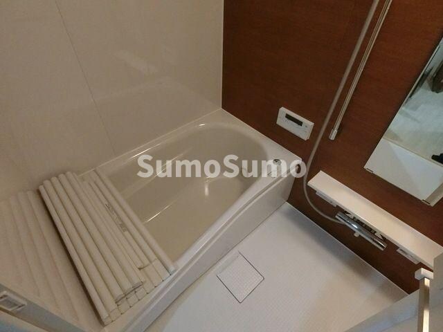 物件内観写真6　(日々の暮らしに欠かせないお風呂です)