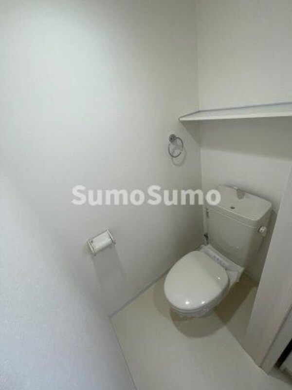 トイレ(ゆったりとした空間のトイレです)