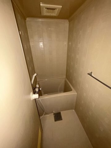 物件内観写真6　(お風呂です)