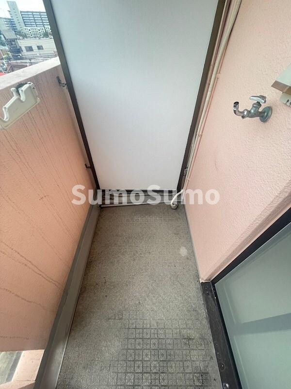 物件内観写真14　(落ち着いた時間を過ごせるバルコニーです)