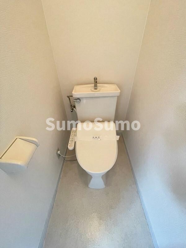 トイレ(ゆったりとした空間のトイレです)