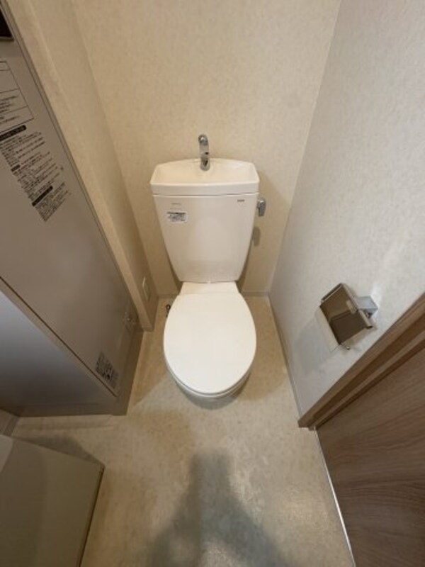 トイレ(シンプルで使いやすいトイレです)