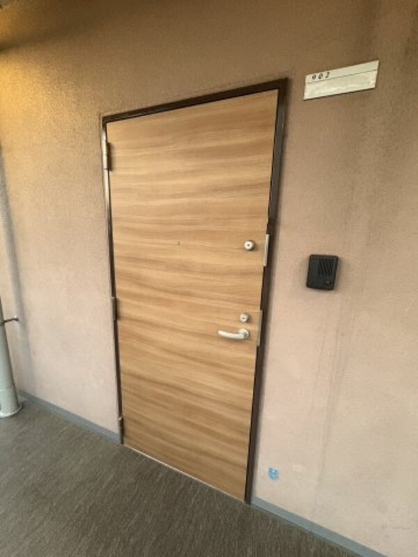 玄関(きれいな玄関です)