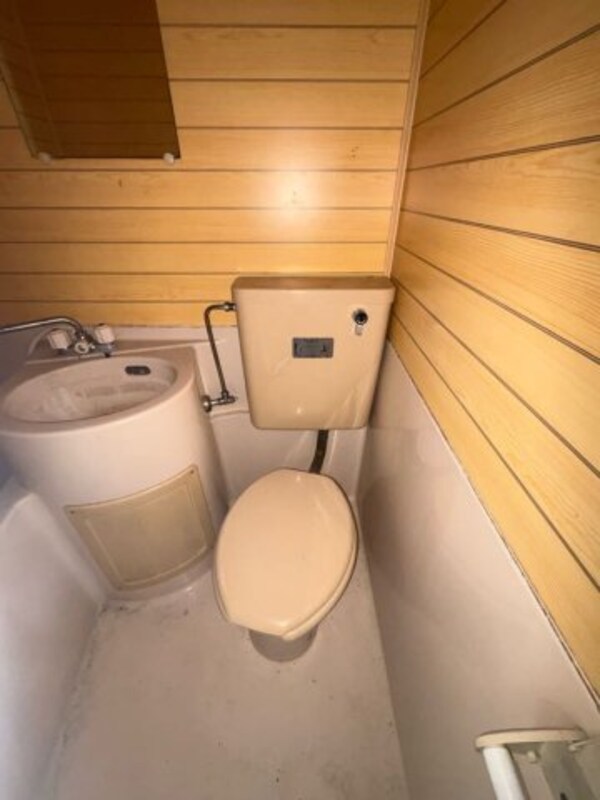トイレ(清潔感のあるトイレです)