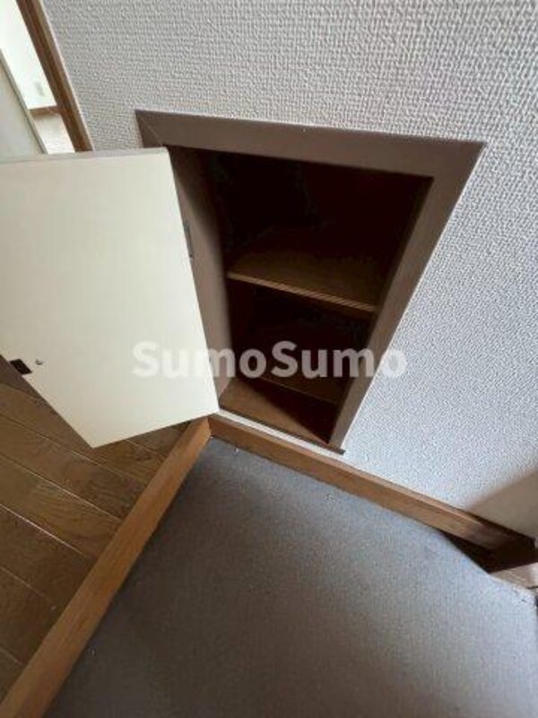 収納(たっぷりとした収納スペースです)