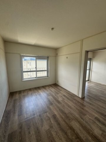 物件内観写真25　(ゆったり過ごせるリビングです)