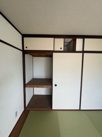 物件内観写真28　(和室ならではの温かな和の空間で寛ぎの時間を過ごせます)