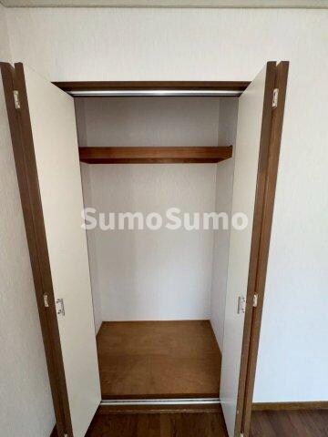 物件内観写真10　(収納スペース豊富です)