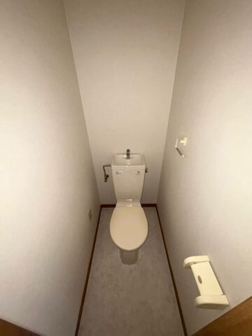 物件内観写真9　(トイレも気になるポイント)