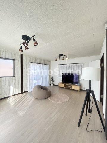 物件内観写真22　(使いやすいリビングです)