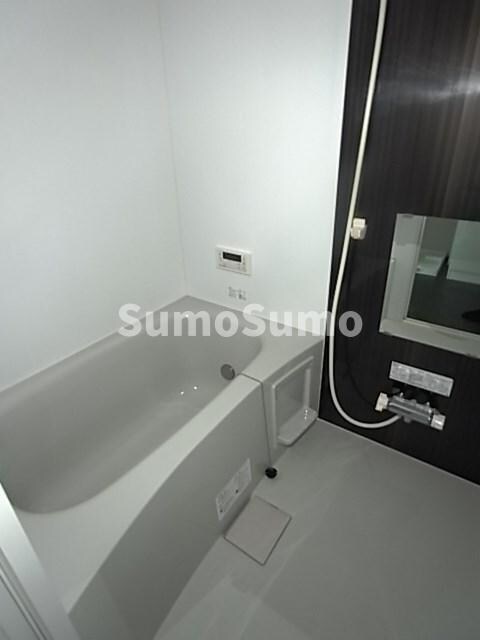 物件内観写真8　(落ち着いた空間のお風呂です)