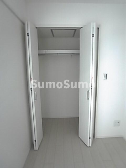 物件内観写真12　(専用の収納スペースです)