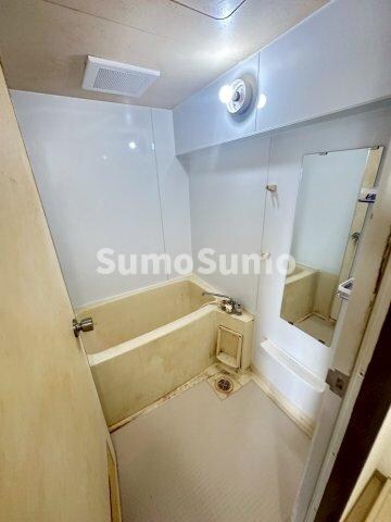 物件内観写真8　(日々の疲れを癒すお風呂付です)