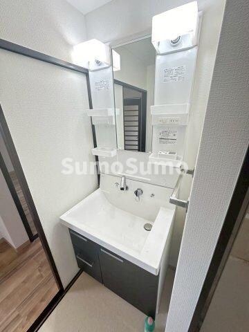 物件内観写真9　(脱衣スペースもあります)