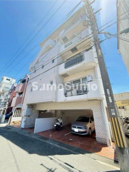 シャトー岡本外観写真