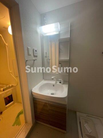 物件内観写真17　(使いやすい洗面所です)