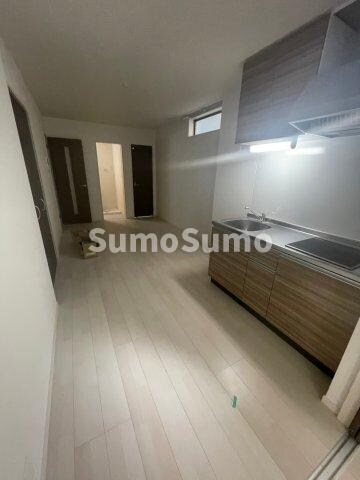 物件内観写真19　(ゆったりとしたリビングです)