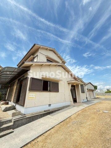 物件外観写真4　(外観もきれいです)