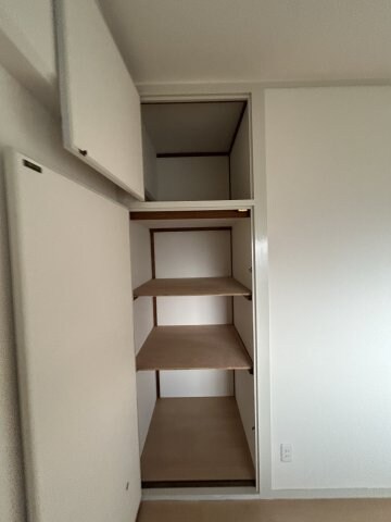 物件内観写真9　(十分な収納スペースがあります)