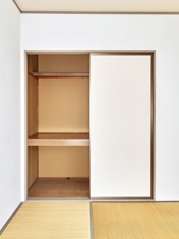 物件内観写真8　(洗面所です)