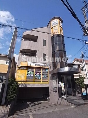 innov甲子園外観写真